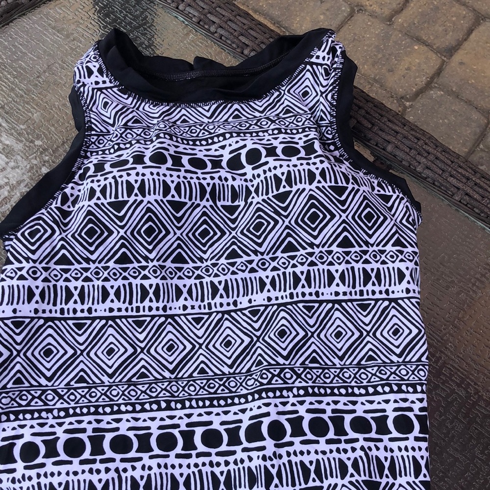 Tank two piece